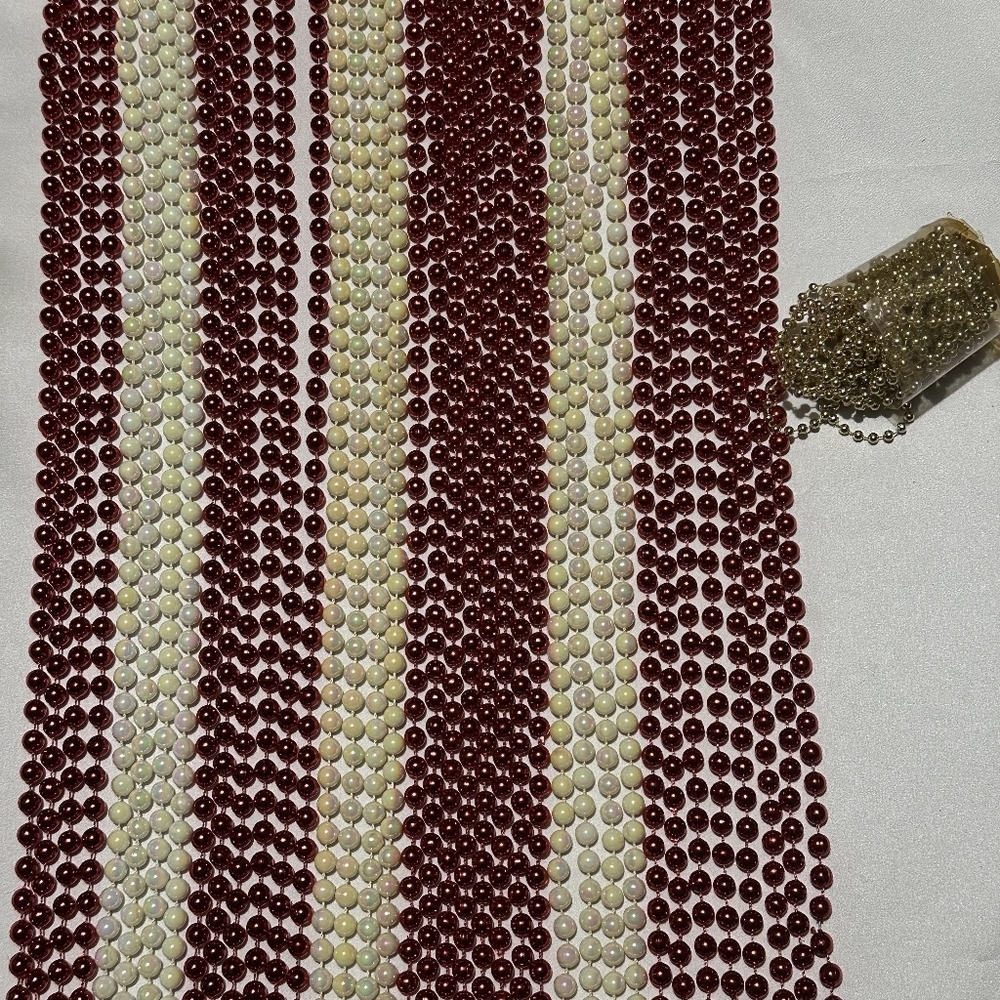 J479 Bulk Bundle of 8 Molded Bead Decor Strings - Picture 1 of 4